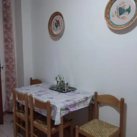 Apartment Accogliente Per 2 Persone, 500 M Dal Mare Scalea