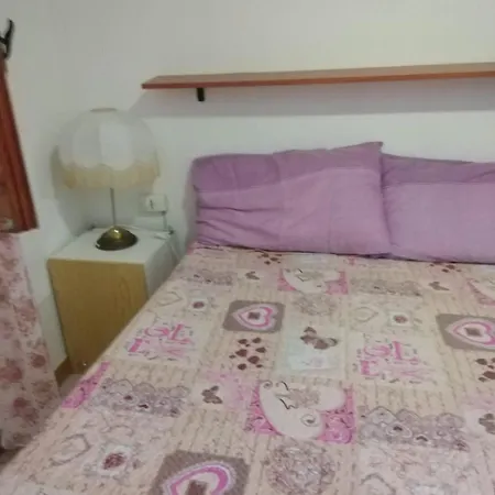 Accogliente Per 2 Persone, 500 M Dal Mare Apartment