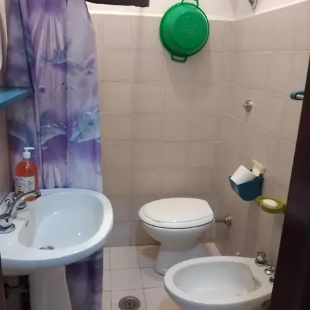 Accogliente Per 2 Persone, 500 M Dal Mare Apartment *