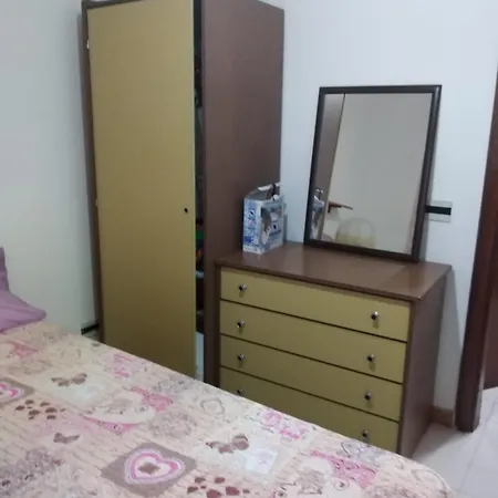 Accogliente Per 2 Persone, 500 M Dal Mare Apartment