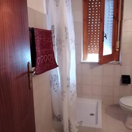 Accogliente Per 2 Persone, 500 M Dal Mare Apartment
